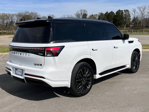 2026 INFINITI QX80 AUTOGRAPH AWD