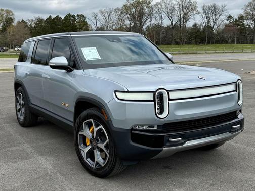 2024 Rivian R1S Adventure Quad Motor Large Pack