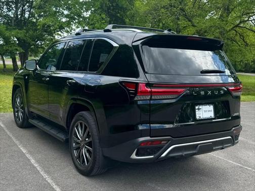 2023 Lexus LX 600 F SPORT HANDLING