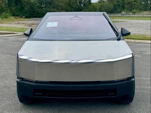 2025 Tesla Cybertruck All-Wheel Drive