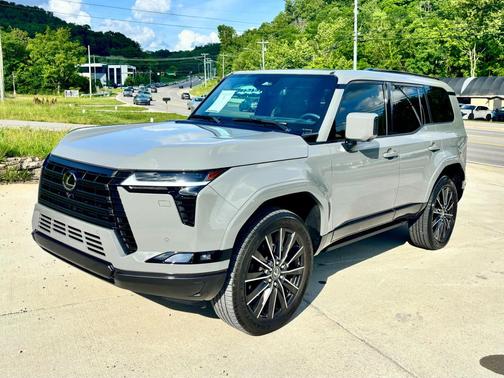Incognito 2025 Lexus GX 550 Luxury+ w/ COLD AREA PKG, HUD, TRAFFIC JAM ASSIST, HEATED 2ND ROW CAPTAINS
