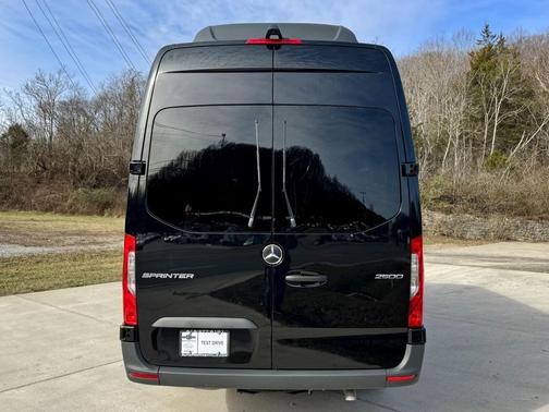 2025 Mercedes-Benz Sprinter 2500 Standard Roof