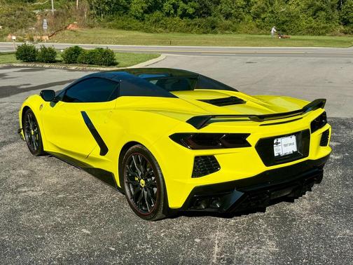 2023 Chevrolet Corvette Stingray w/3LT
