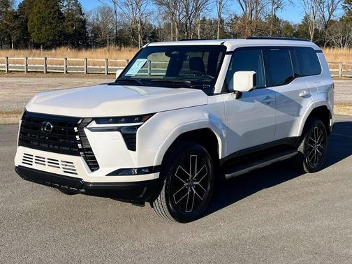 2024 Lexus GX 550 Premium+ w/ COLD AREA PKG, HUD, TRAFFIC JAM ASSIST, HEATED 2ND ROW CAPTAINS