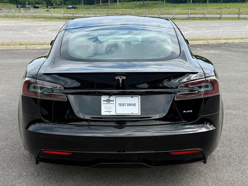 Solid Black 2021 Tesla Model S Plaid