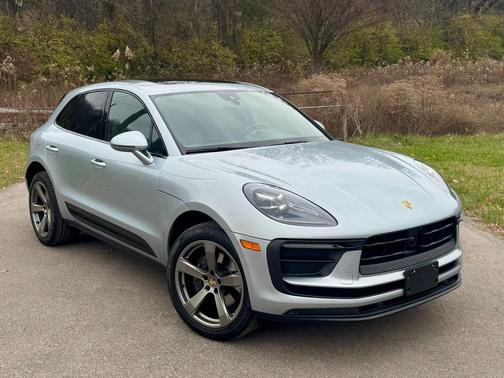 2024 Porsche Macan PREMIUM PKG PLUS, BOSE SOUND SYSTEM, PDLS+