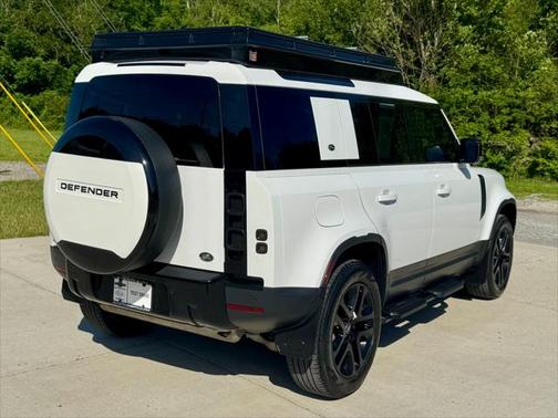 2023 Land Rover Defender 110 S