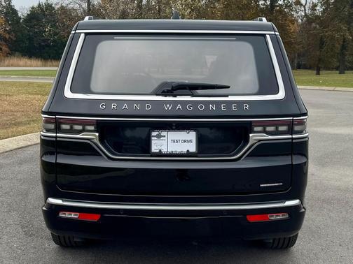 2024 Jeep Grand Wagoneer Series III 4x4