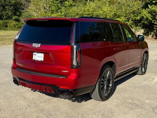 2023 Cadillac Escalade V-Series