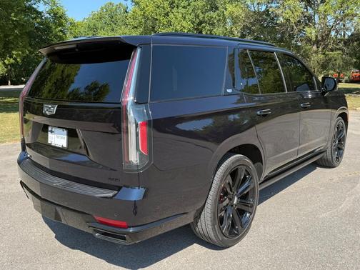 2024 Cadillac Escalade Sport Platinum