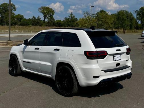 2020 Jeep Grand Cherokee Trackhawk