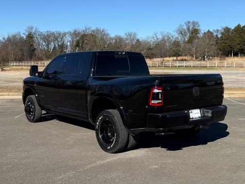 2023 RAM 3500 Limited Mega Cab 4x4 6'4' Box