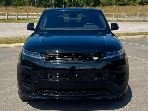 2023 Land Rover Range Rover Sport SE
