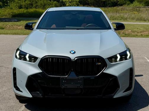 2026 BMW X6 M60i
