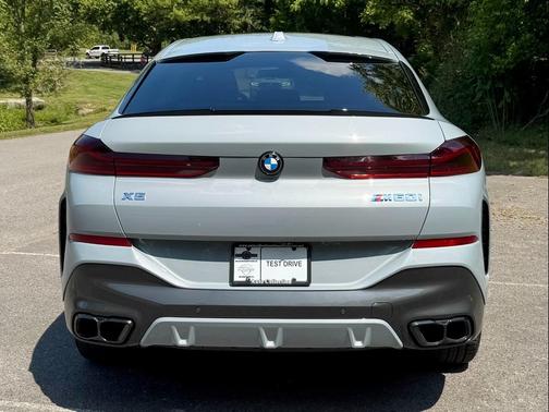 2026 BMW X6 M60i