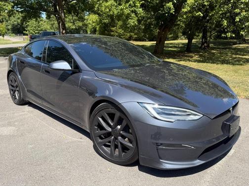 2021 Tesla Model S Plaid