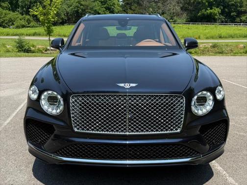 2022 Bentley Bentayga V8