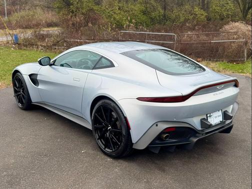 2020 Aston Martin Vantage Coupe