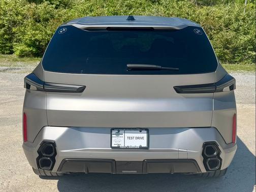 Carbon Black Metallic 2023 BMW XM W/ BOWERS & WILKINS DIAMOND SURROUND SOUND SYSTEM, 165K MSRP!!