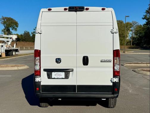 2025 RAM ProMaster 2500 Tradesman