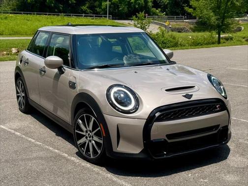 2022 MINI Hardtop Cooper S