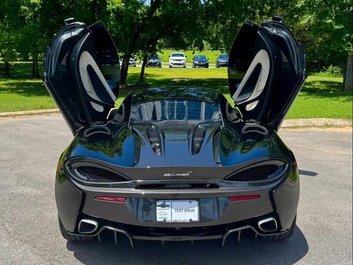 2017 McLaren 570S Coupe