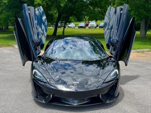 2017 McLaren 570S Coupe