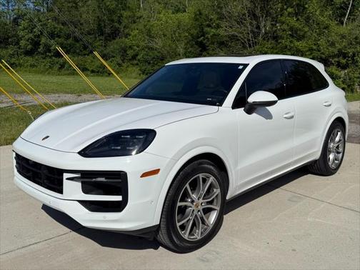 2024 Porsche Cayenne S