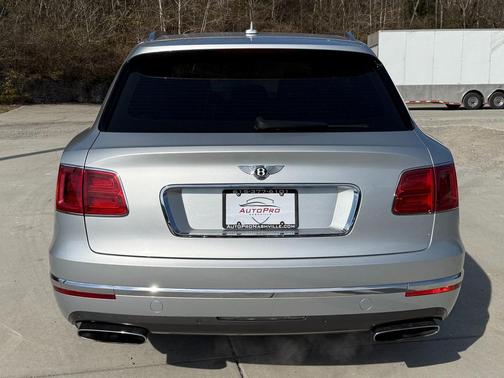 2018 Bentley Bentayga W12 Signature