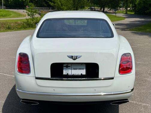 2013 Bentley Mulsanne Sedan