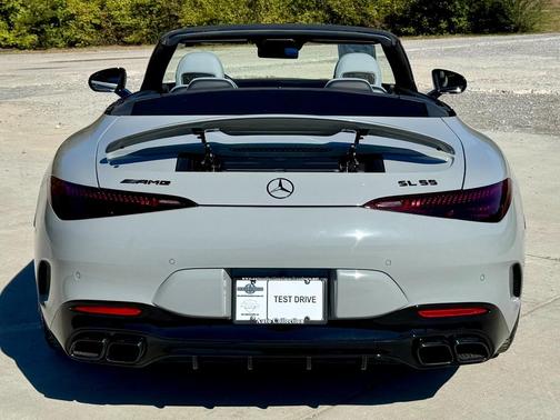2022 Mercedes-Benz AMG SL 55 Base