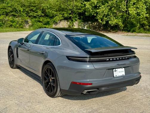 2025 Porsche Panamera PREMIUM PKG + MATTE CARBON FIBER INTERIOR TRIM, EXCLUSIVE DESIGN TAILLIGHTS
