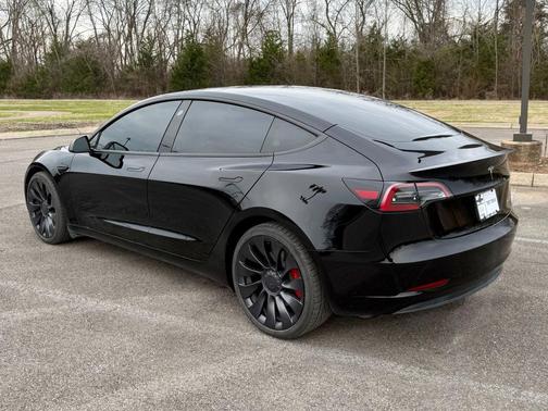 2023 Tesla Model 3 Performance