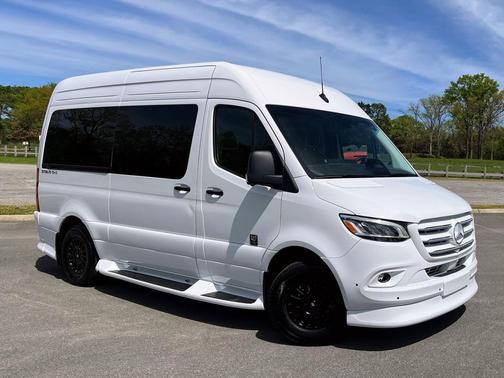 2025 Mercedes-Benz Sprinter 2500 Standard Roof