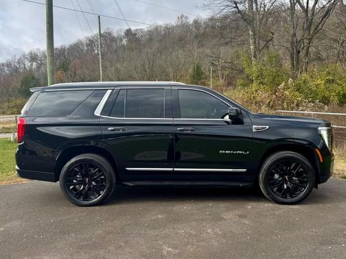 2025 GMC Yukon Denali