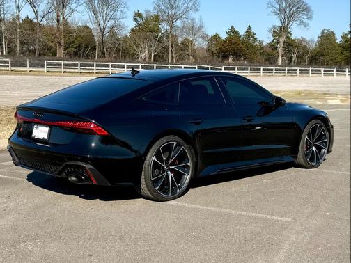 2022 Audi RS 7 4.0T