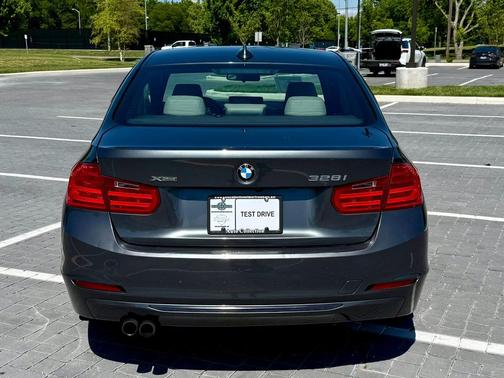 Mineral Gray Metallic 2013 BMW 328 xDrive