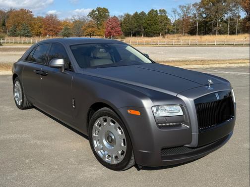 2013 Rolls-Royce Ghost w/ REAR THEATRE CONFIG, SEAT PIPING, 309K MSRP!!