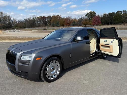 2013 Rolls-Royce Ghost w/ REAR THEATRE CONFIG, SEAT PIPING, 309K MSRP!!