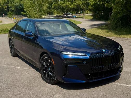 2024 BMW 760 i xDrive