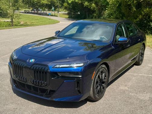2024 BMW 760 i xDrive