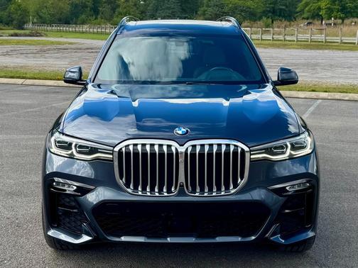 2019 BMW X7 xDrive40i