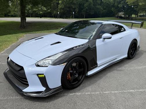 2017 Nissan GT-R Premium