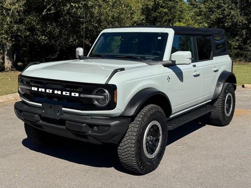 2021 Ford Bronco Outer Banks