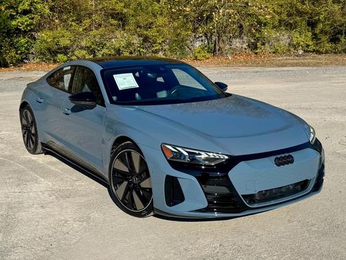 2024 Audi e-tron GT Prestige quattro