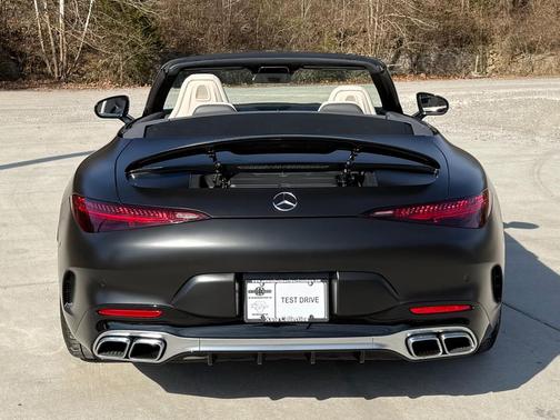 2022 Mercedes-Benz AMG SL 63 Base