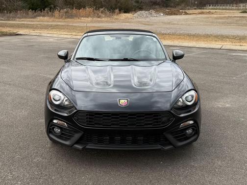2020 FIAT 124 Spider Base