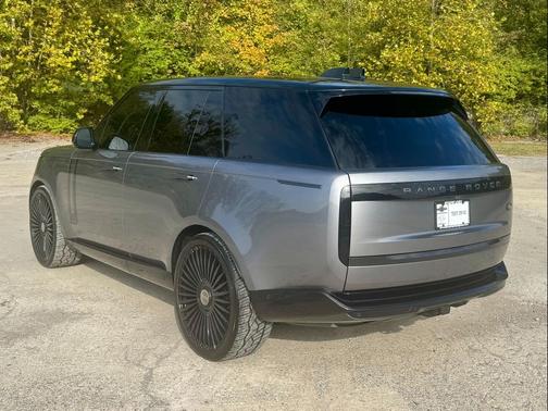 2023 Land Rover Range Rover P400 SE