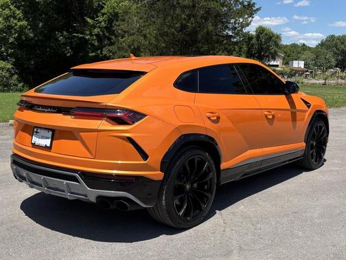 Arancio Borealis Pearl 2021 Lamborghini Urus w/ ADVANCED 3D B&O SOUND, FULL ELECTRIC COMFORT SEATS, PANORAMIC ROOF