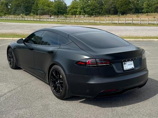 2023 Tesla Model S Standard Range